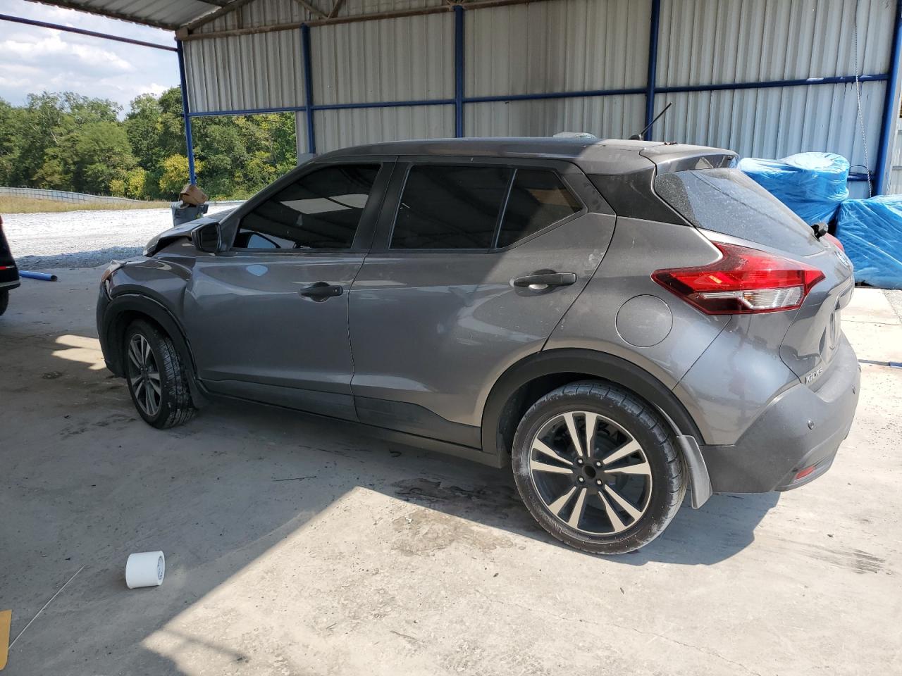 NISSAN KICKS S