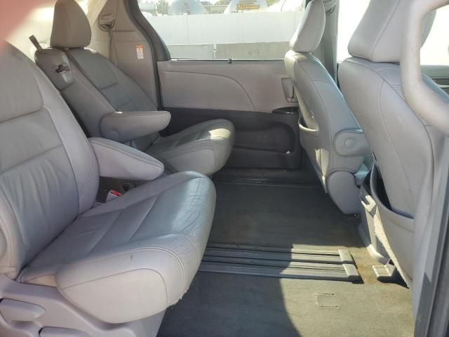 2015 TOYOTA SIENNA XLE - 5TDYK3DC1FS586944