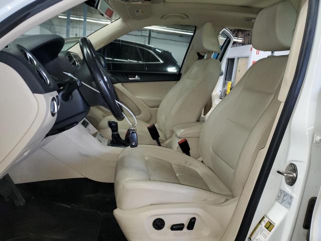 2017 VOLKSWAGEN TIGUAN WOL WVGSV7AX4HK016261