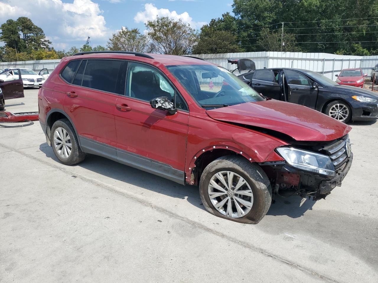 VOLKSWAGEN TIGUAN S