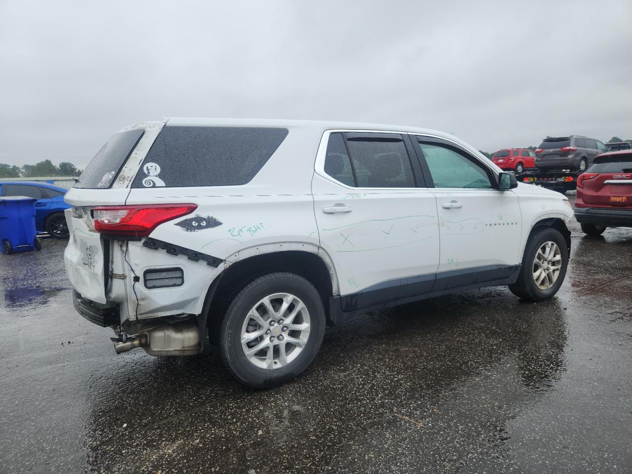 CHEVROLET TRAVERSE LS