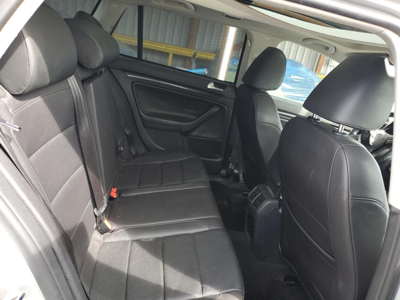 VOLKSWAGEN JETTA TDI