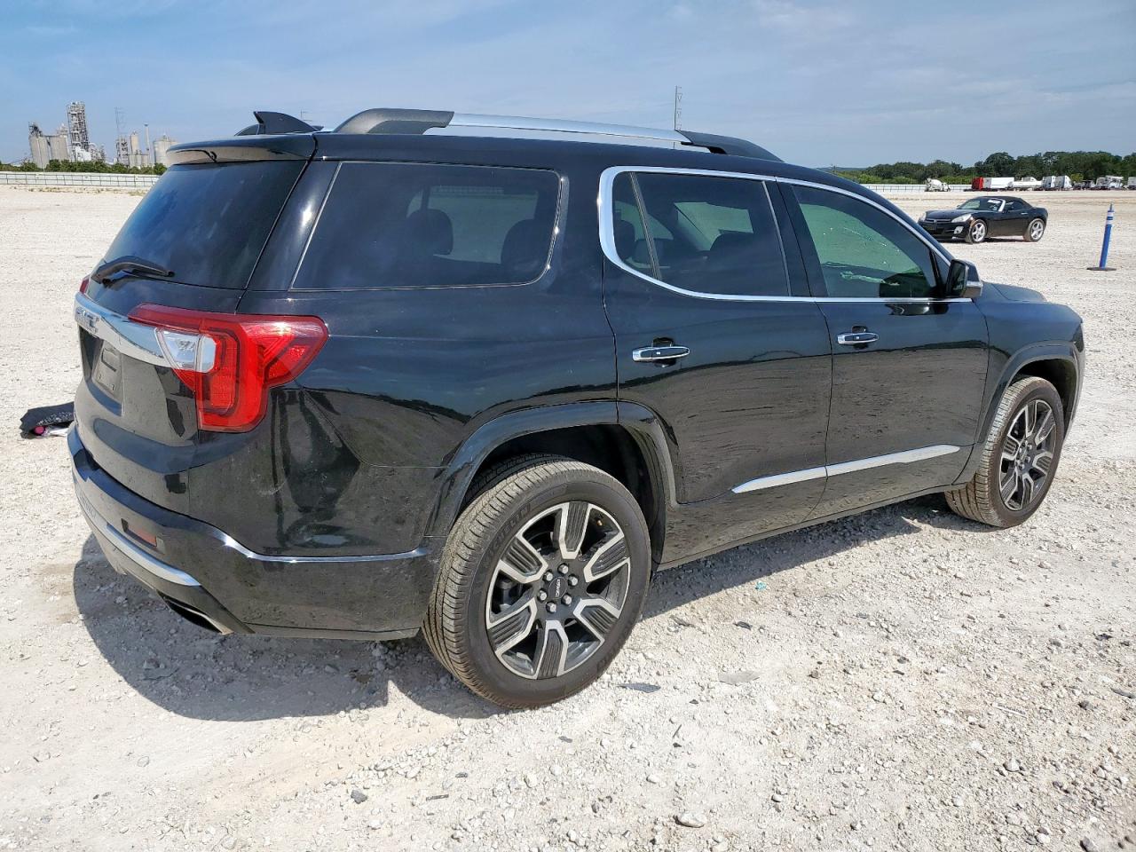 GMC ACADIA DENALI