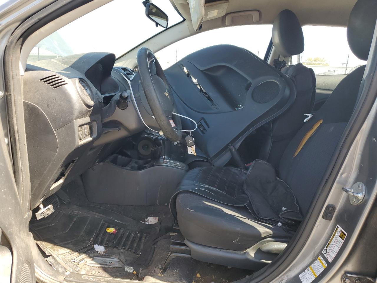 MITSUBISHI MIRAGE ES