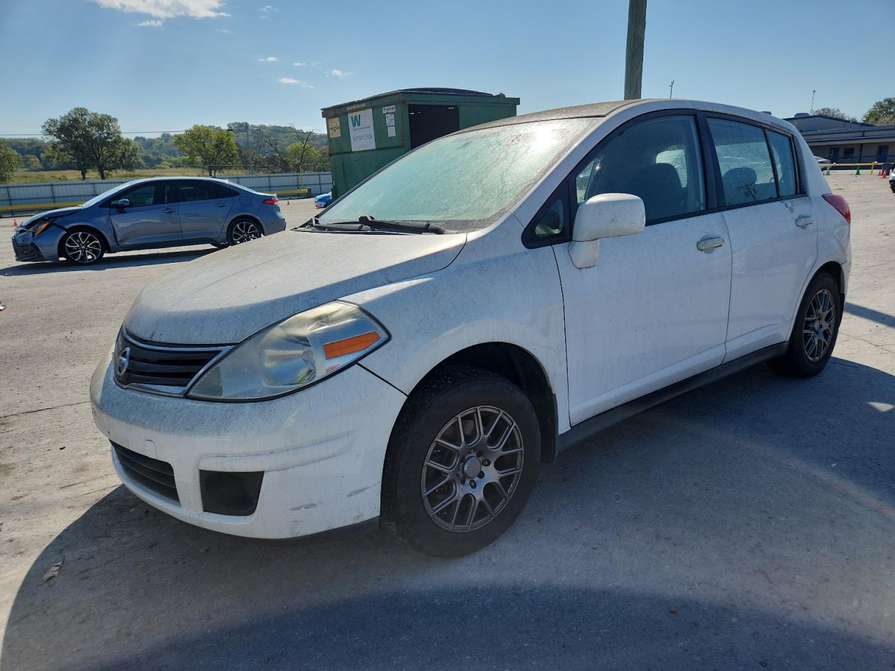 Lot #3275614812 2010 NISSAN VERSA S