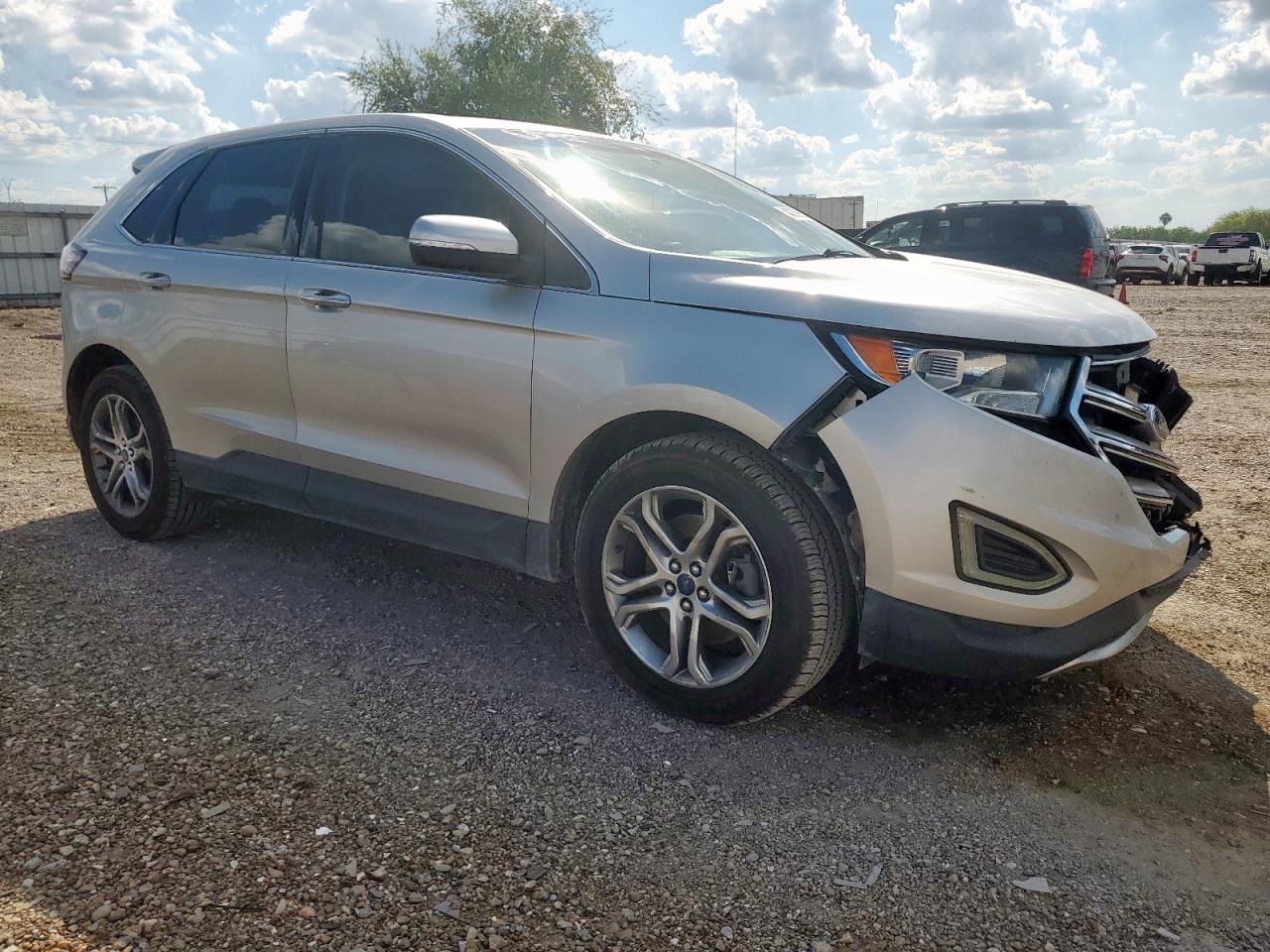 FORD EDGE TITANIUM