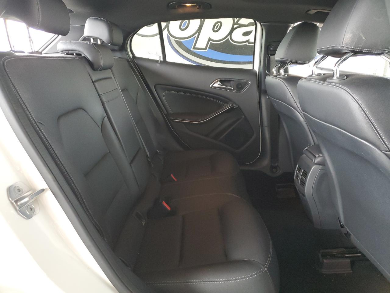 MERCEDES-BENZ GLA-CLASS 250 4MATIC