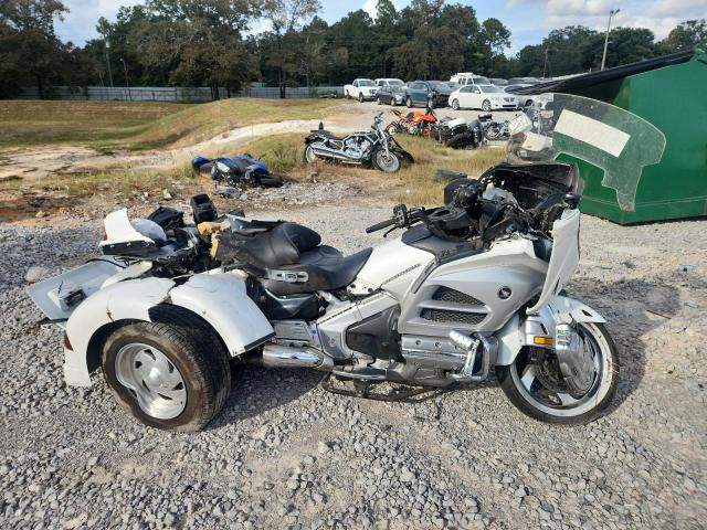 Global Auto Auctions: 2012 HONDA GL1800