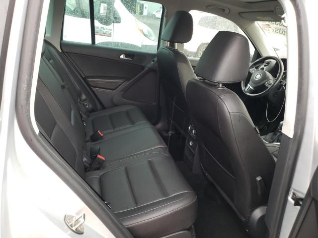 2017 VOLKSWAGEN TIGUAN WOL WVGSV7AXXHW502422