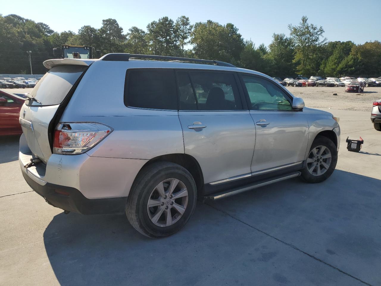 TOYOTA HIGHLANDER BASE