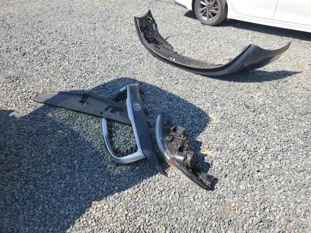 2017 KIA SEDONA LX KNDMB5C11H6271865
