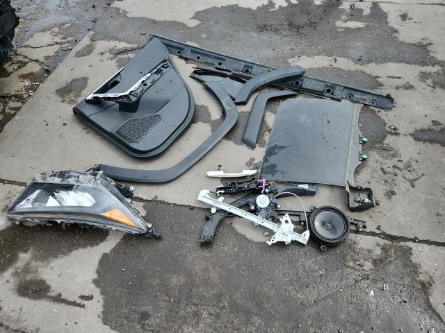 2020 TOYOTA RAV4 LE - JTMF1RFV9LD059205