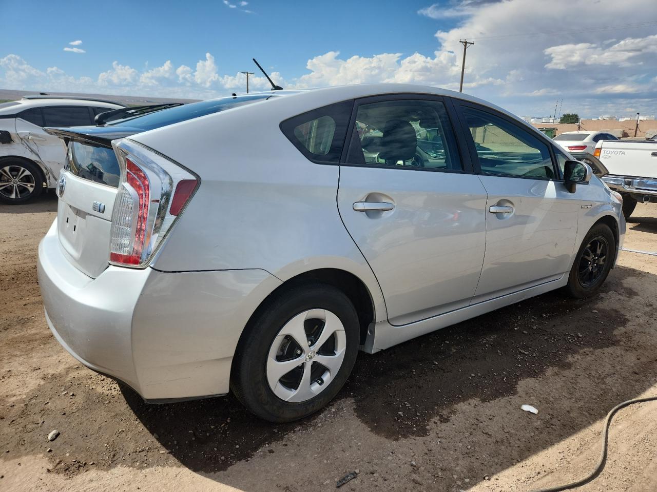 TOYOTA PRIUS