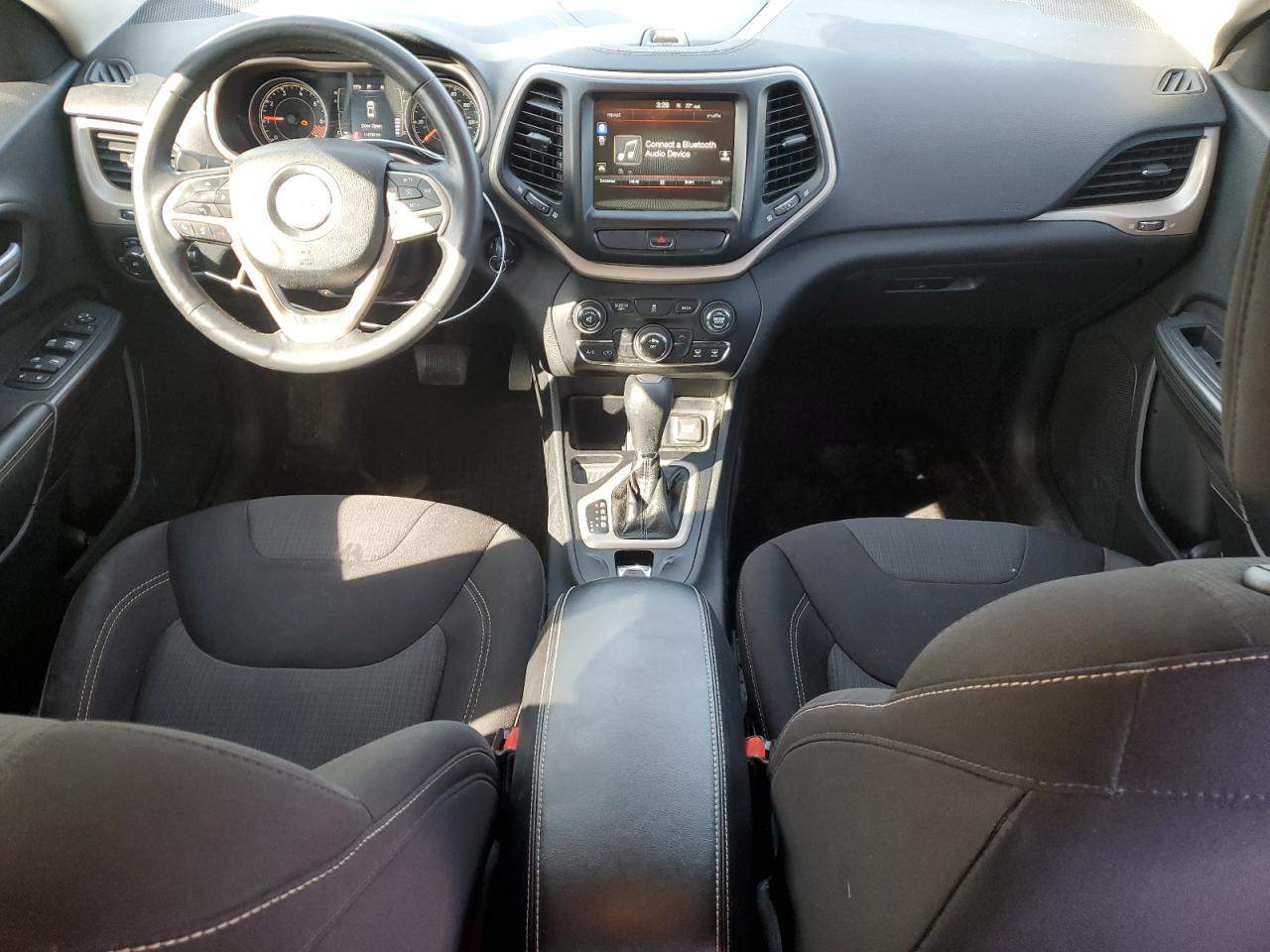 JEEP GRAND CHEROKEE LATITUDE