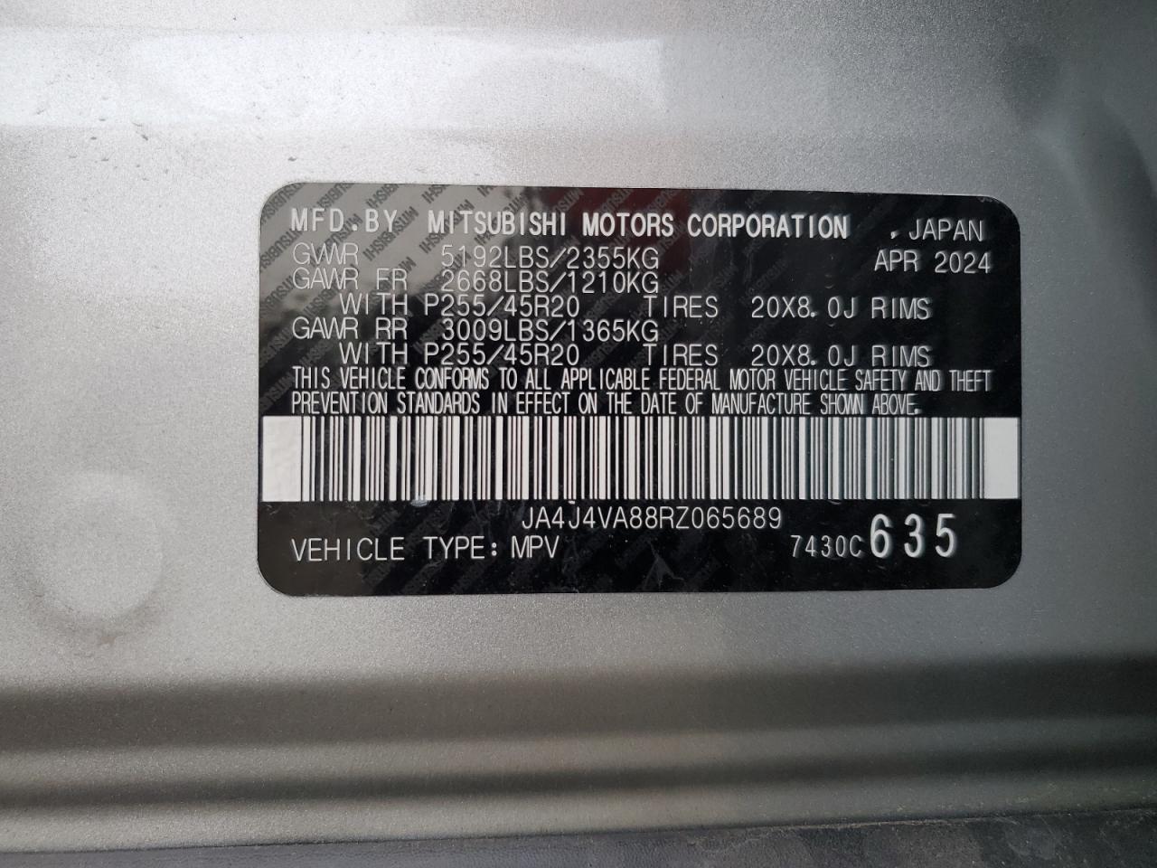 MITSUBISHI OUTLANDER SE