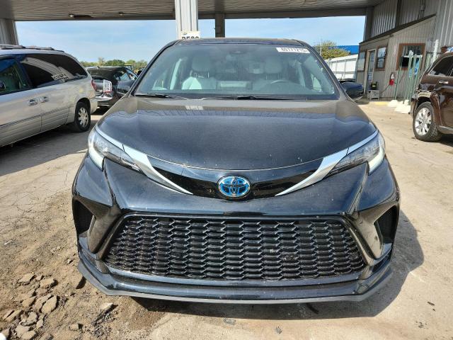 2023 TOYOTA SIENNA XSE 5TDDSKFC2PS093930