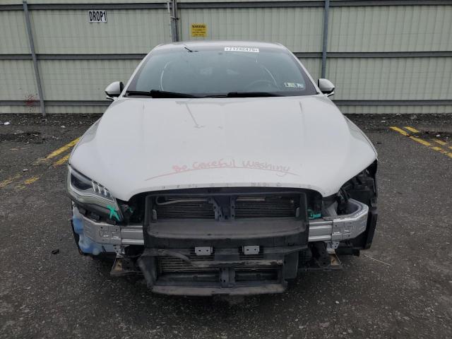 2017 LINCOLN MKZ PREMIE 3LN6L5A92HR609075