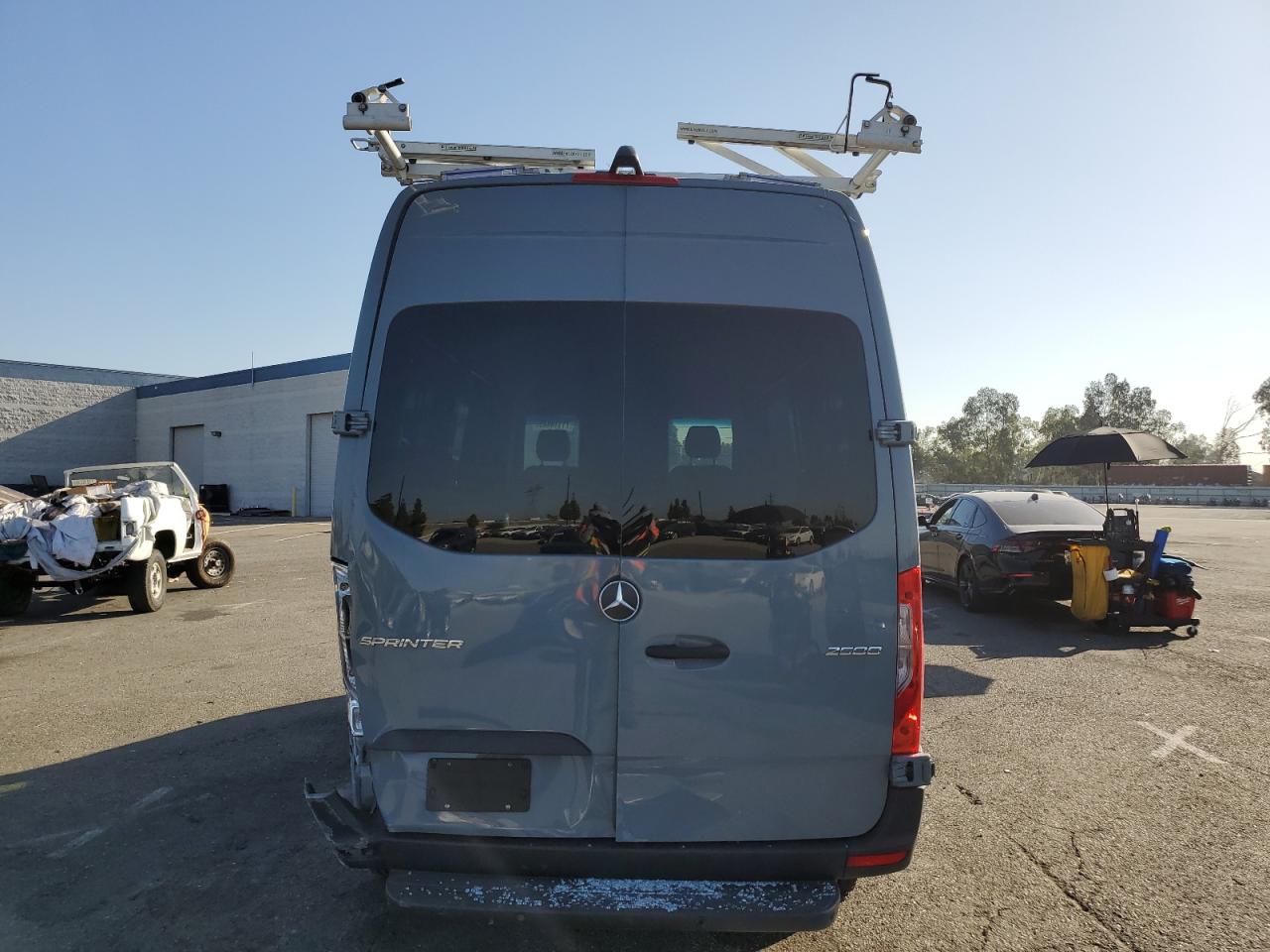 MERCEDES-BENZ SPRINTER 2500