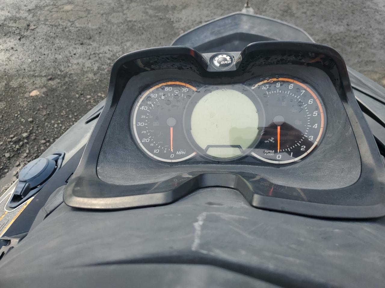 Lot #3271587395 2017 SEADOO JET SKI