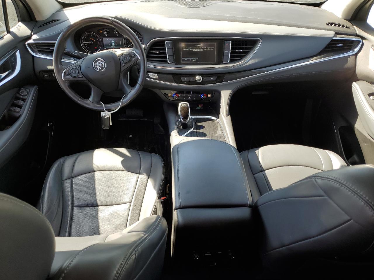 BUICK ENCLAVE ESSENCE