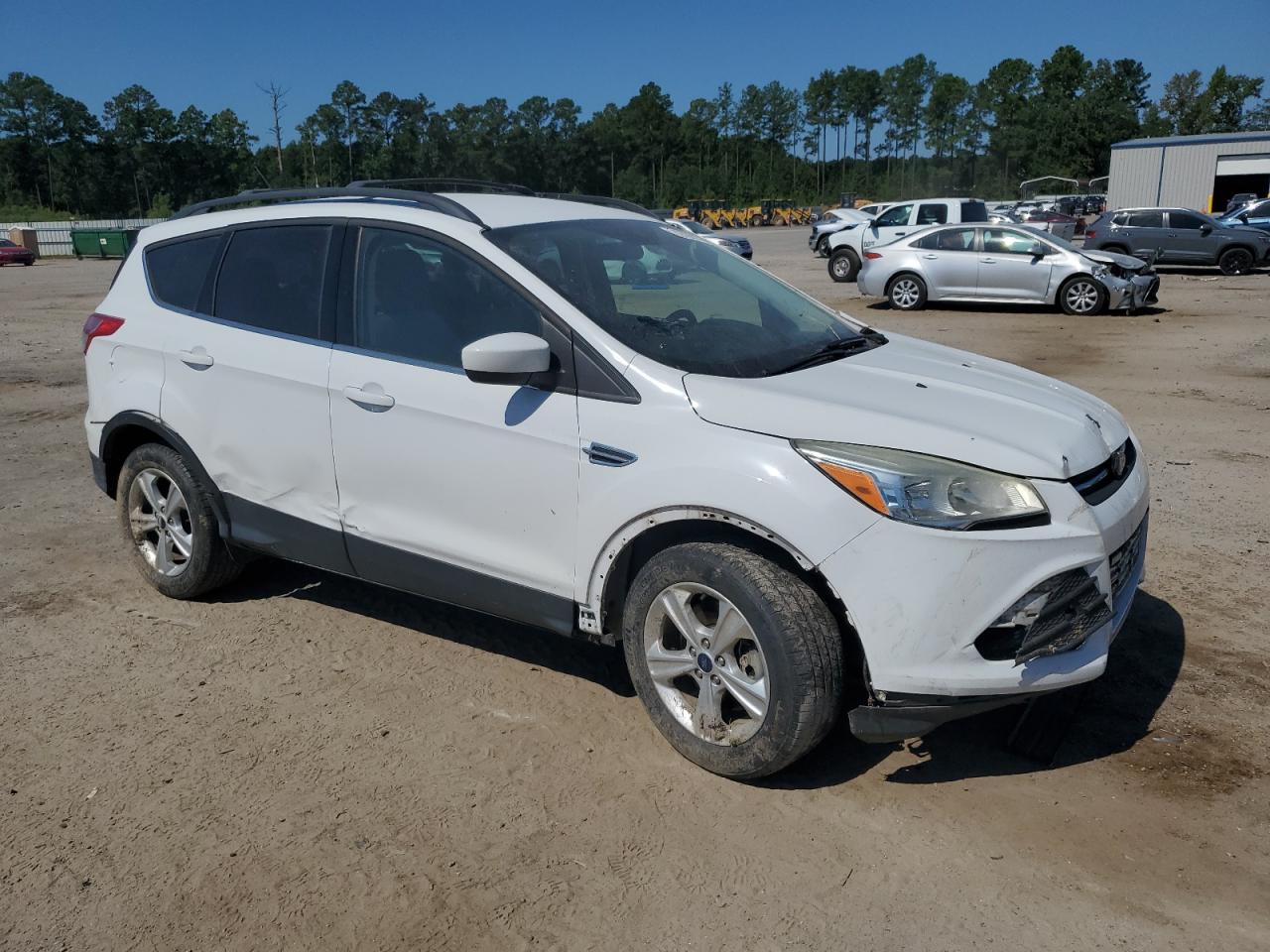 FORD ESCAPE SE