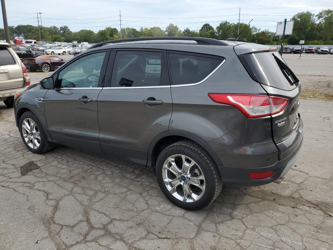 FORD ESCAPE SE
