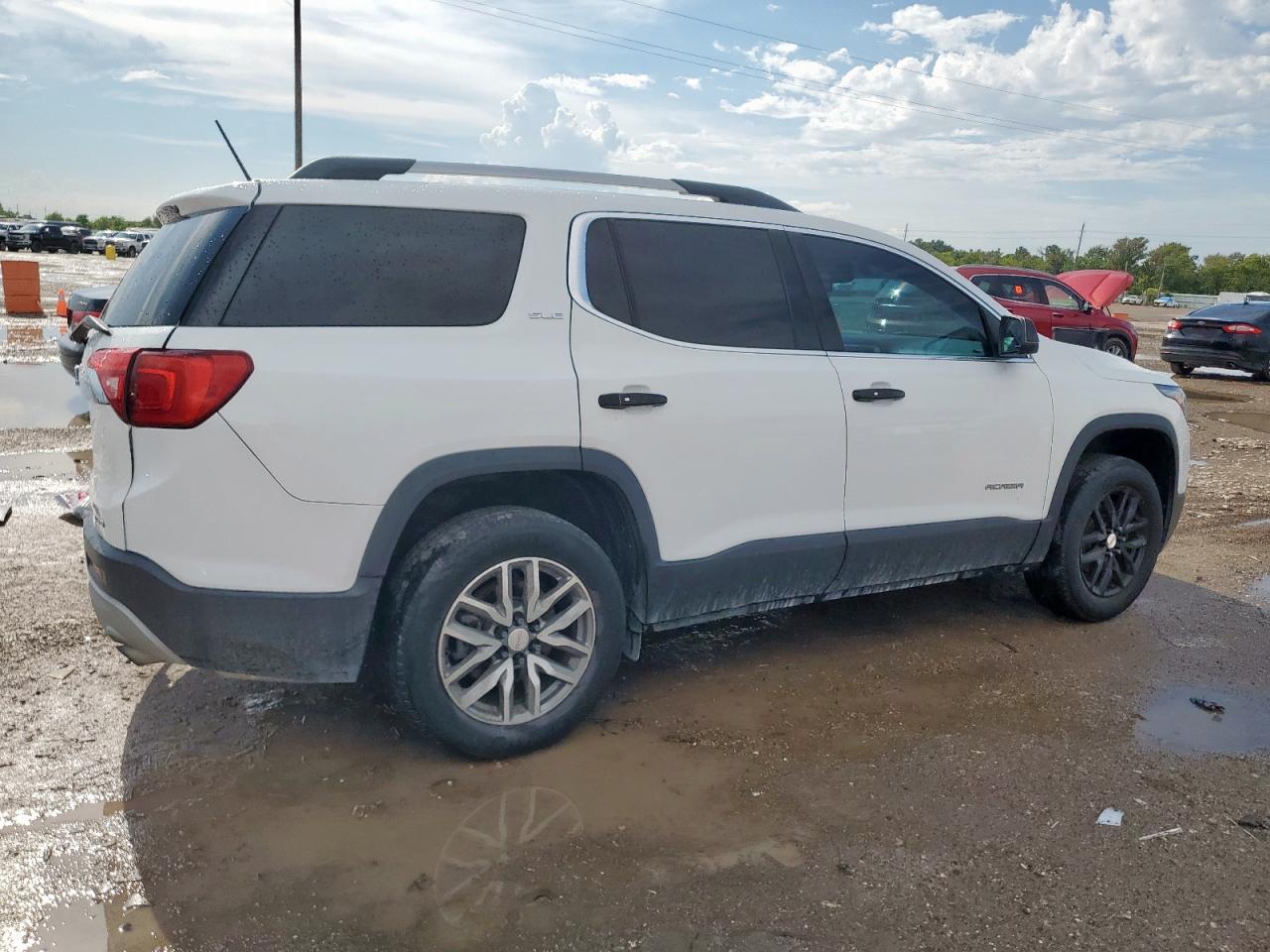 GMC ACADIA SLE