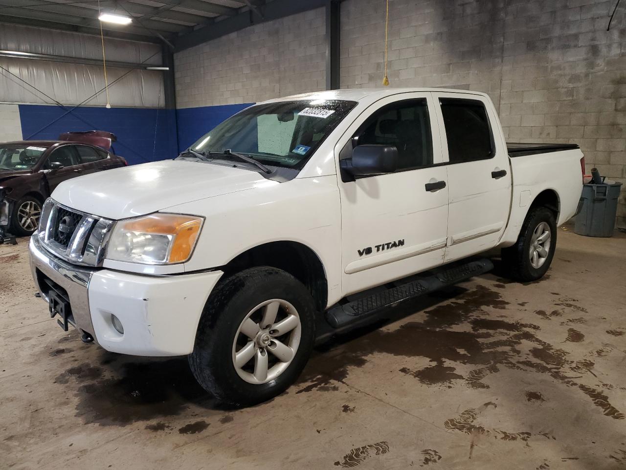 NISSAN TITAN XE