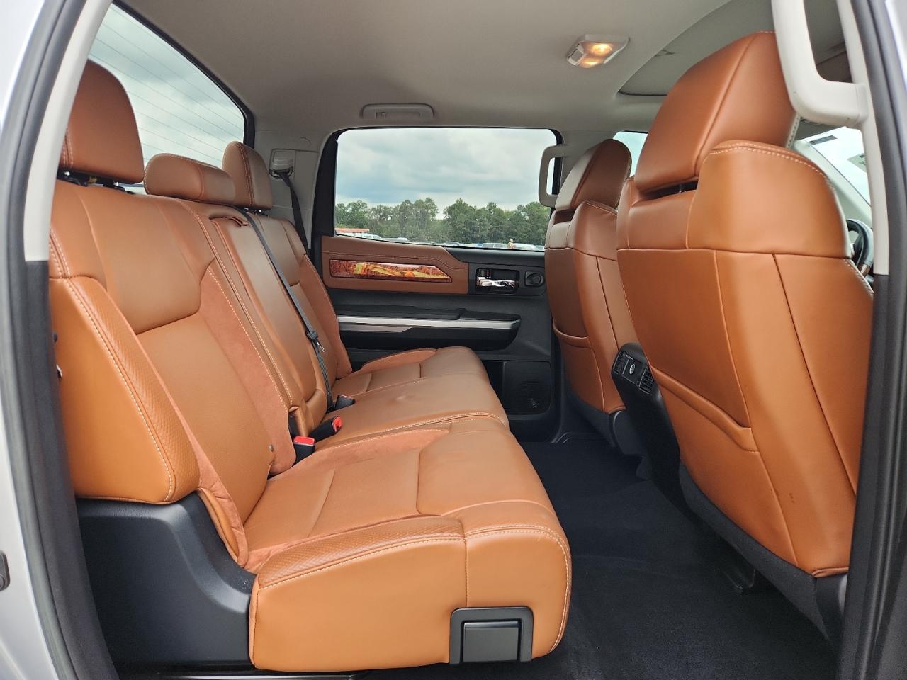 TOYOTA TUNDRA CREWMAX 1794