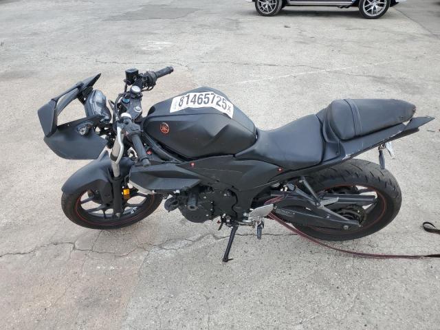 2017 YAMAHA YZFR3 MH3RH06Y8HK015599