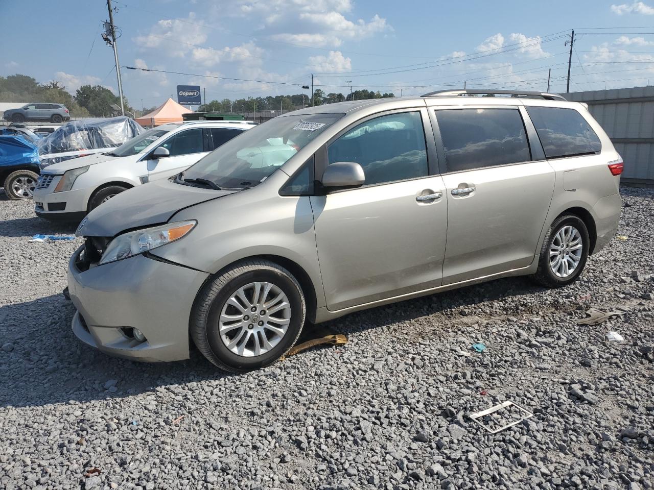 Lot #3242805973 2015 TOYOTA SIENNA XLE