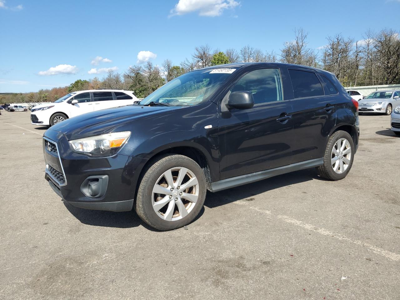 MITSUBISHI OUTLANDER ES