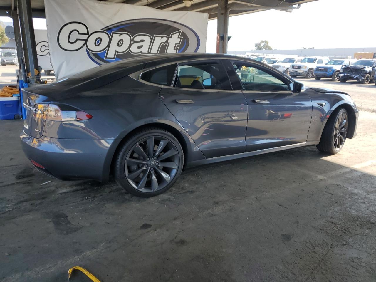 TESLA MODEL S