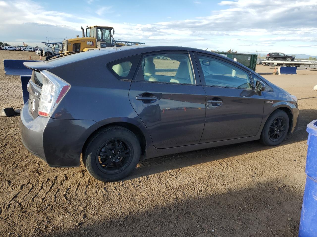 Lot #3318243846 2011 TOYOTA PRIUS