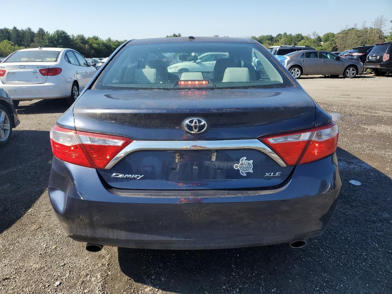 TOYOTA CAMRY XSE
