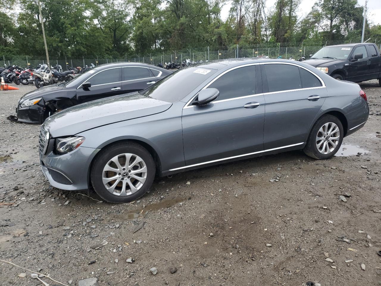 MERCEDES-BENZ E-CLASS 300 4MATIC