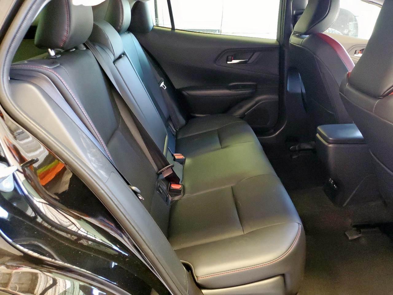 TOYOTA PRIUS PRIME SE