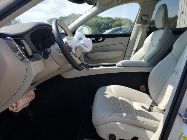 2021 VOLVO XC60 T5 MO YV4102RKXM1868900
