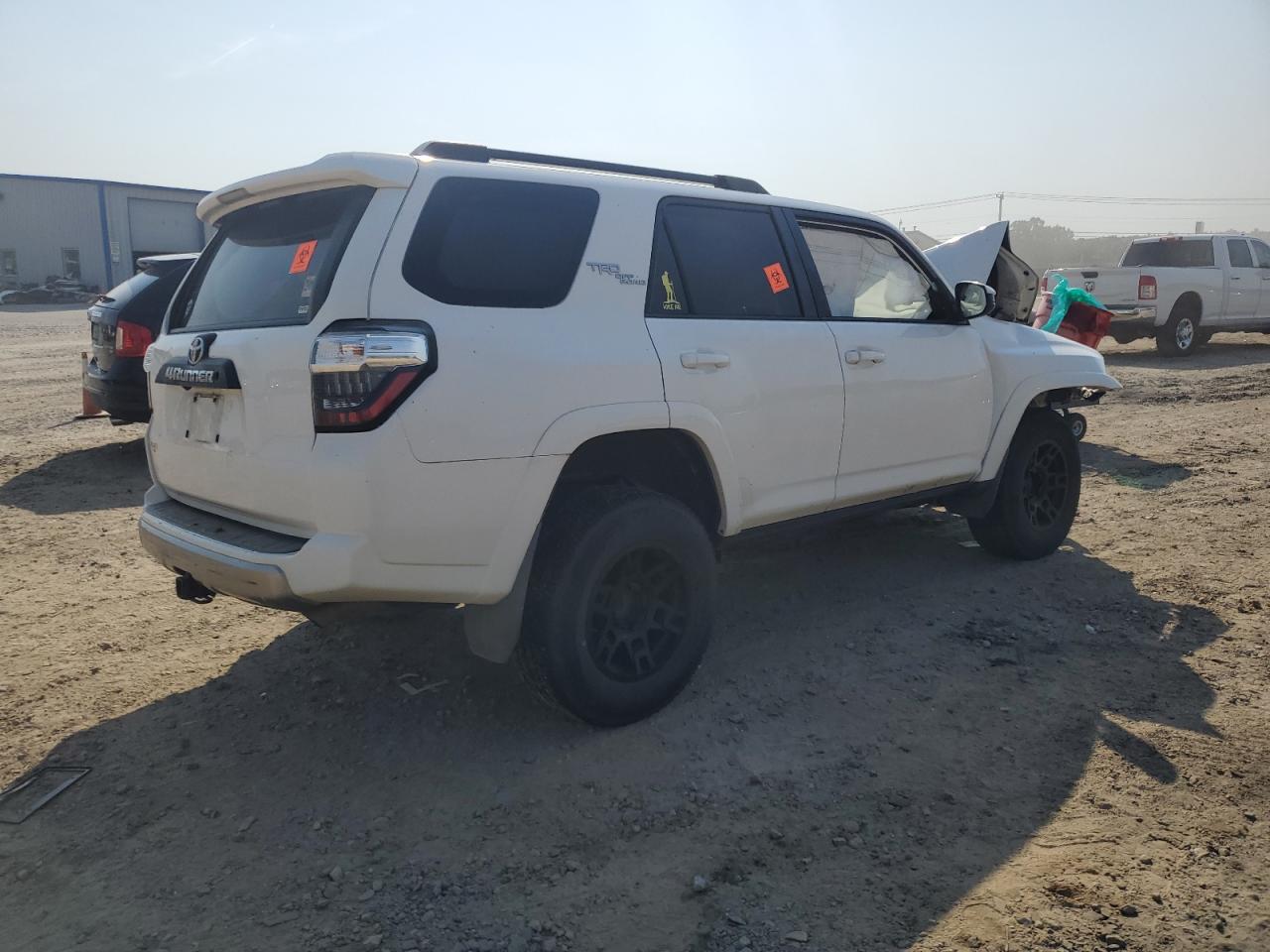 TOYOTA 4RUNNER SR5/SR5 PREMIUM