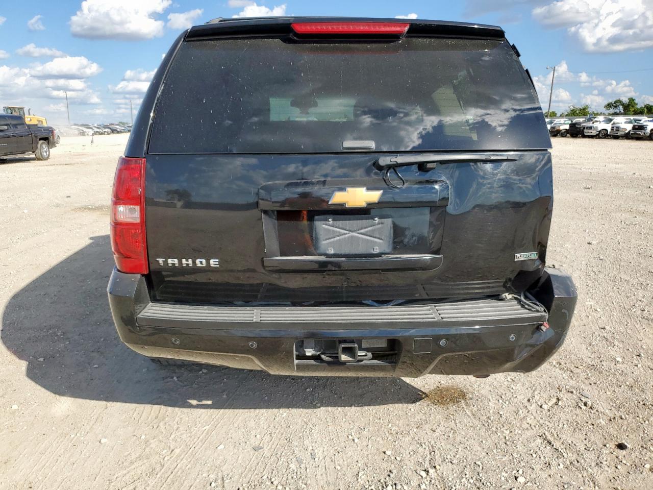 CHEVROLET TAHOE C1500 LT