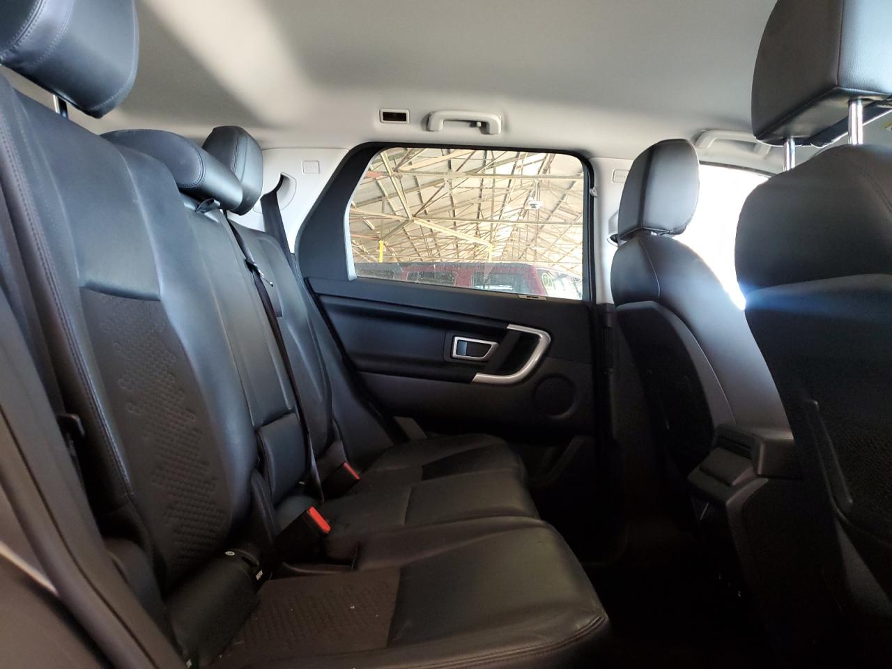 LAND ROVER DISCOVERY SE