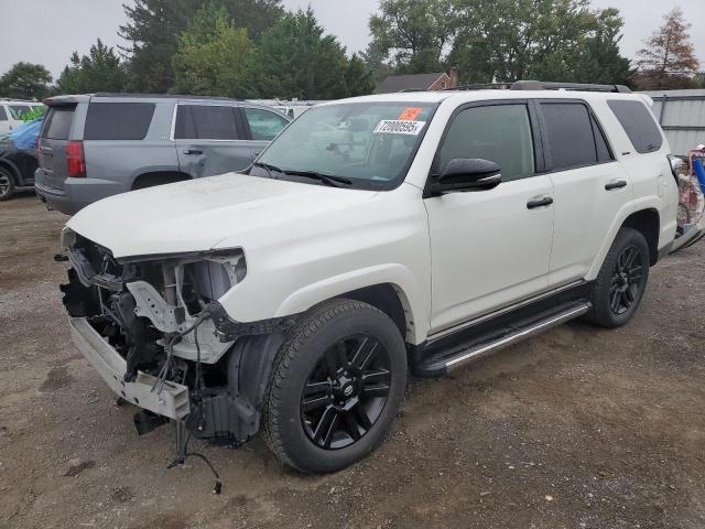 TOYOTA 4RUNNER SR5/SR5 PREMIUM