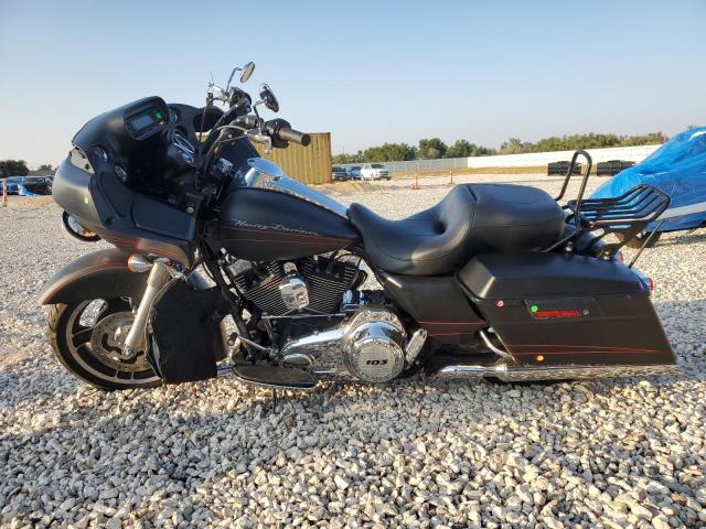 2013 HARLEY-DAVIDSON FLTRX ROAD - 1HD1KHM1XDB689926