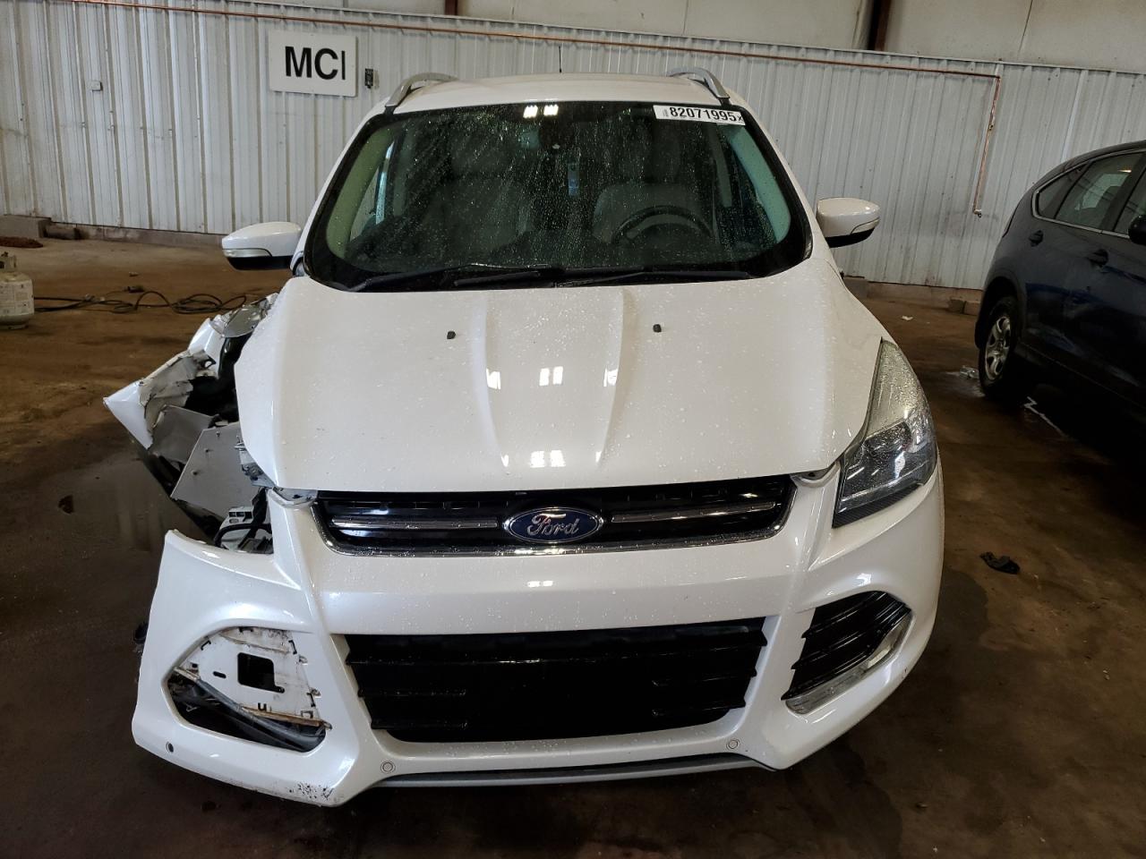 FORD ESCAPE TITANIUM