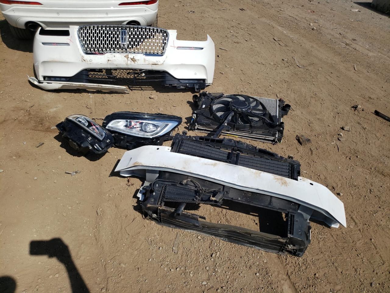 LINCOLN CORSAIR RESERVE