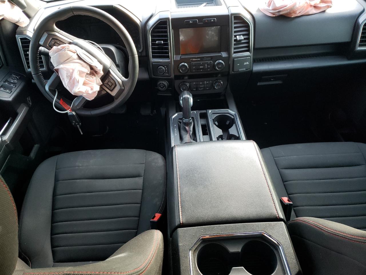 FORD F-150 SUPERCREW