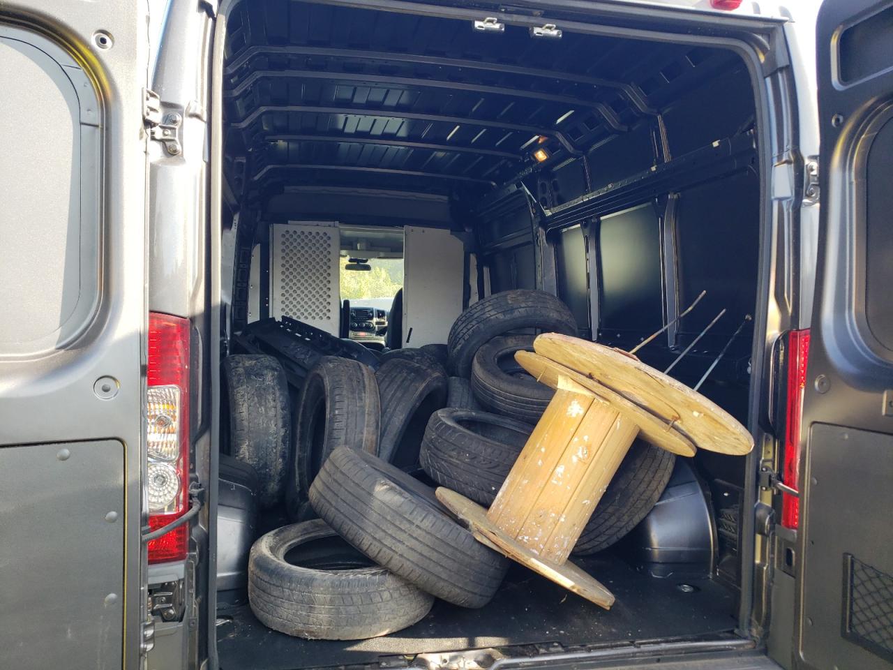 RAM PROMASTER 2500 HIGH