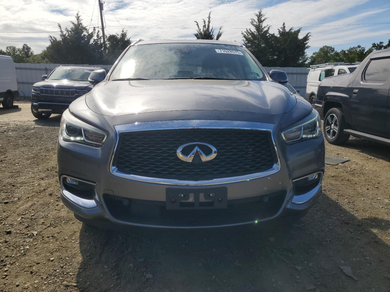 INFINITI QX60 LUXE