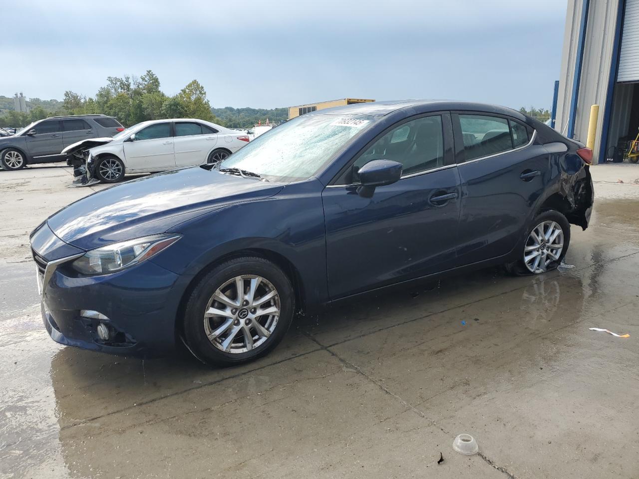 MAZDA 3 TOURING