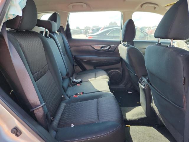 2018 NISSAN ROGUE S KNMAT2MT4JP547616